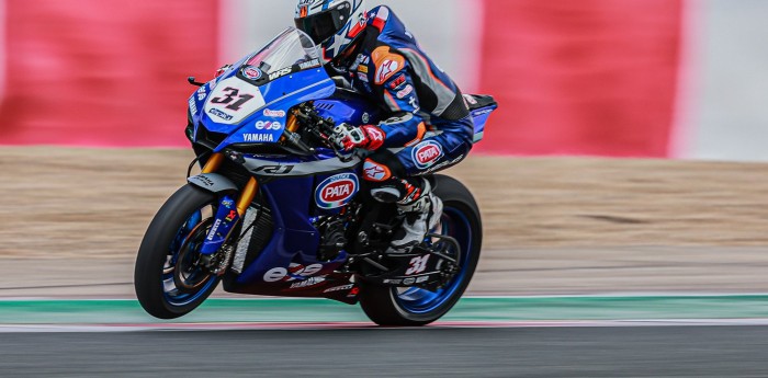 Gerloff dominó el viernes en Donington Park