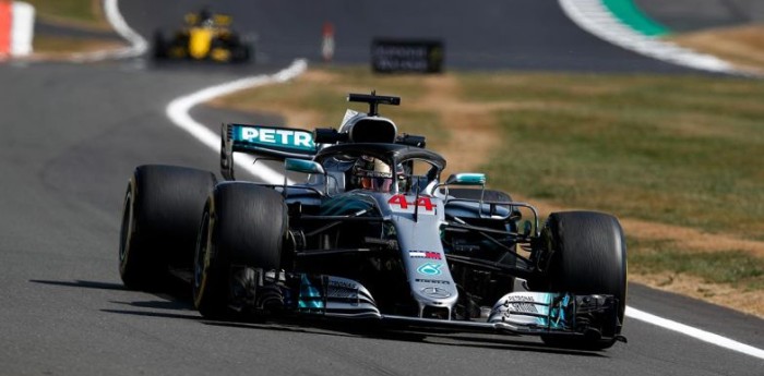 Lewis Hamilton logró la Pole Position en Silverstone