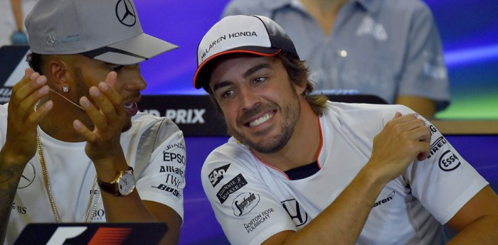Mercedes descarta a Alonso y Hamilton para el DTM