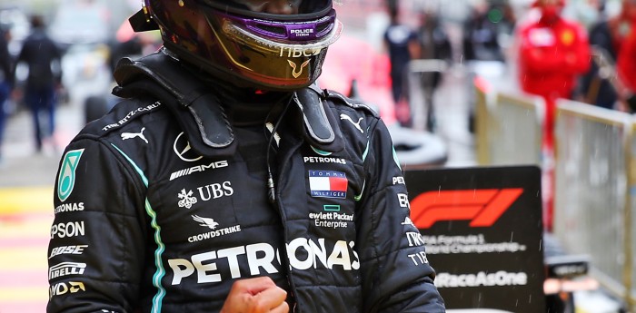 Hamilton al frente en Silverstone