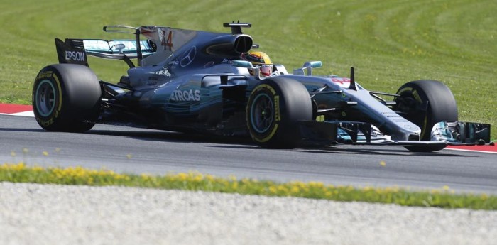 Hamilton no afloja