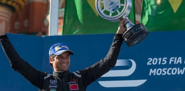 Piquet Jr ganó y lidera el campeonato