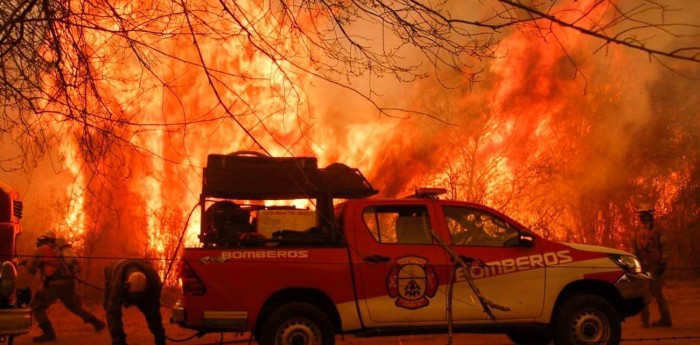 Los mecánicos del Súper TC2000 que le dan pelea a los incendios en Córdoba