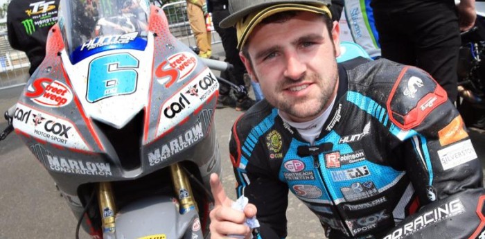 Michael Dunlop gana otra vez en el TT de la Isla de Man