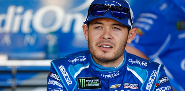 Kyle Larson suspendido por comentarios racistas en Enascar