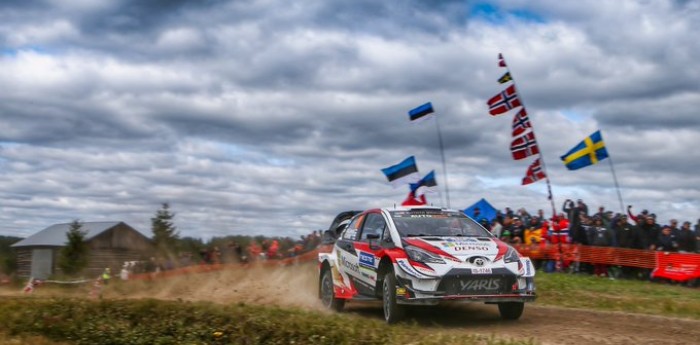 Latvala presiona a Neuville en Italia