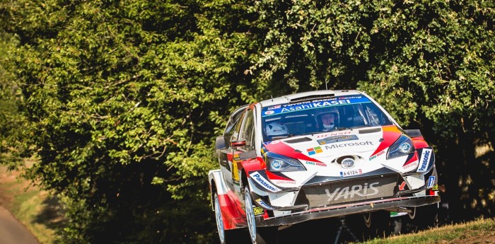 Latvala complica a Neuville y Tanak sigue arriba en Alemania