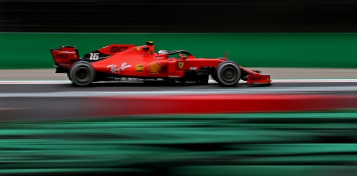 Leclerc con la pole en un cierre caótico de clasificación