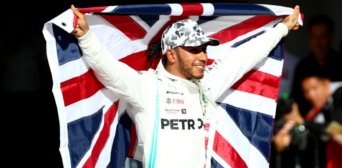 Lewis Hamilton firma un nuevo contrato  con Mercedes