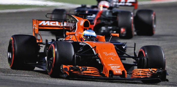Fernando Alonso renovó con McLaren