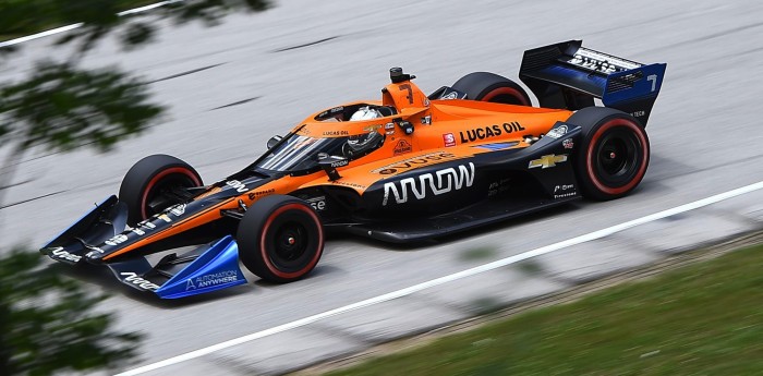 Arrow extiende su vínculo con McLaren