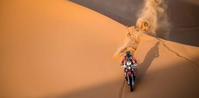 Benavides gana la segunda etapa del Merzouga Rally y se acerca a Barreda