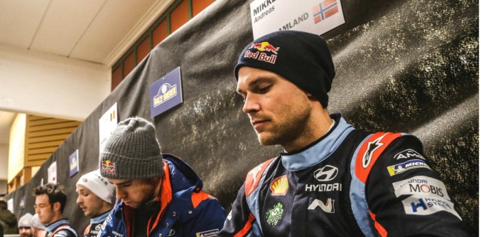 Hyundai bajó a Andreas MIkkelsen para el rally de Francia