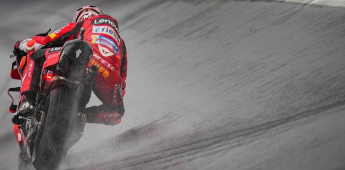 Jack Miller le hizo frente a la lluvia en Valencia