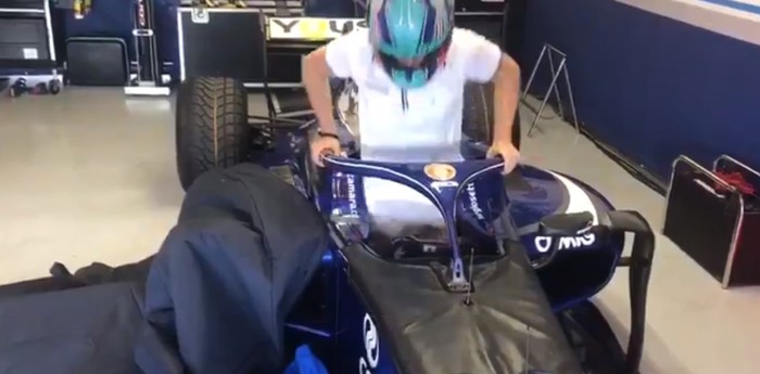 Billy Monger probó cómo salir de un Fórmula 3