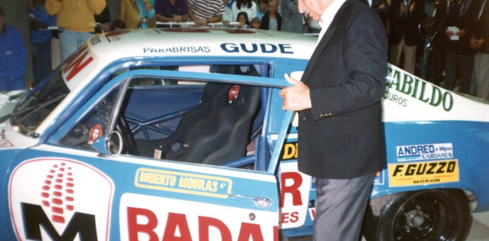 Una historia triste: El auto de Mouras llegó al Museo Fangio el día de su muerte.