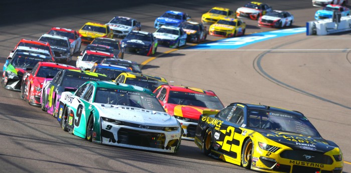 Nascar 2021 con 3 pistas nuevas, 6 circuitos mixtos y uno de tierra