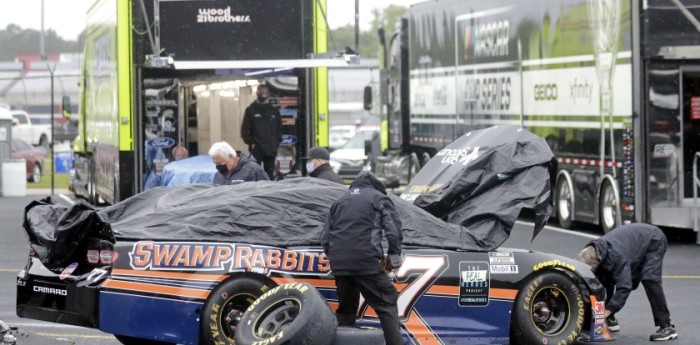 Nascar postergado por lluvia en Texas