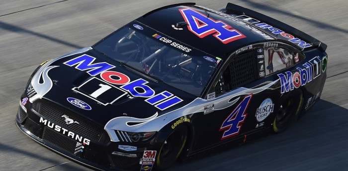 Nascar en Dover 25° fecha: Respondió Kevin Harvick 