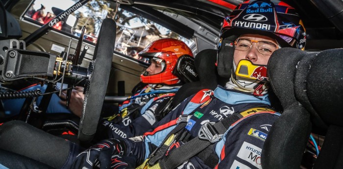 Neuville tomó las riendas del Rally de Montecarlo