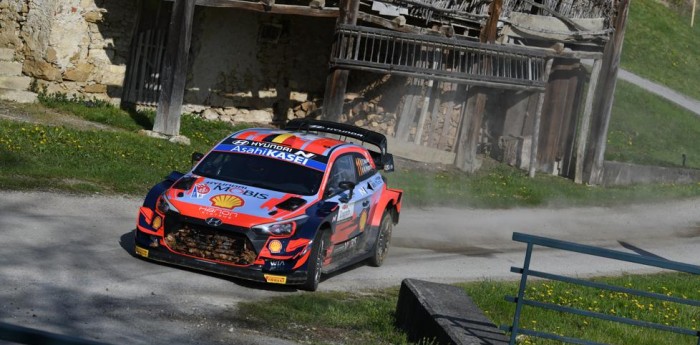 Hyundai renovó con Neuville y Tänak