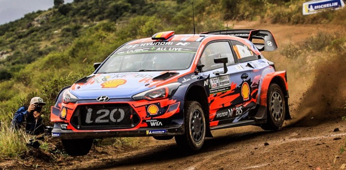 Thierry Neuville ganó en Argentina y se afianza en el campeonato