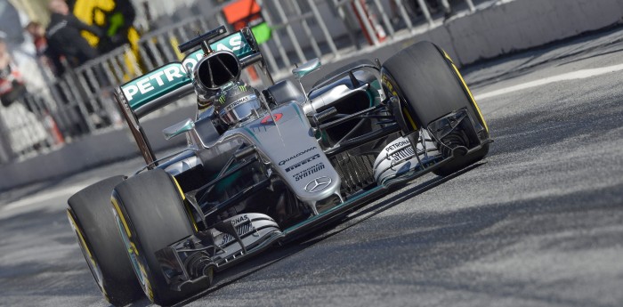 Rosberg arrancó adelante en Austria