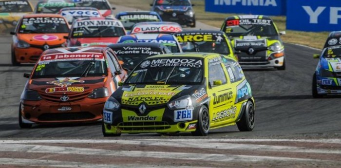 Impresionante Turismo Pista, 124 autos en el Coliseo Porteño