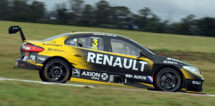 Pernía le ganó a la lluvia y se quedó con la pole en Paraná