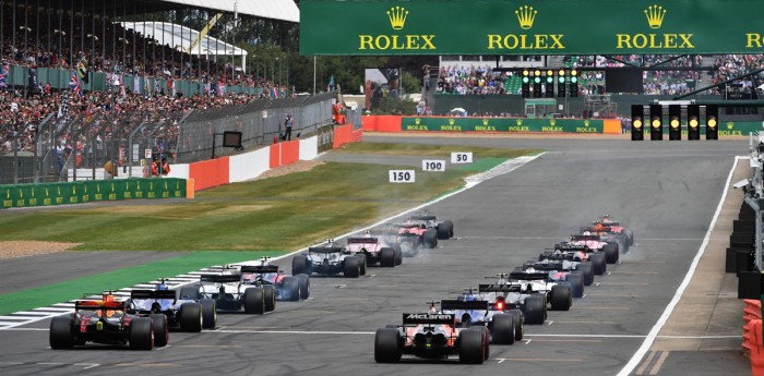 F1 encuesta a sus fans para implementar la grilla invertida