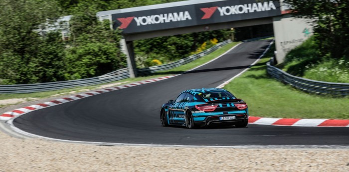 Porsche Taycan establece un nuevo récord en Nürburgring