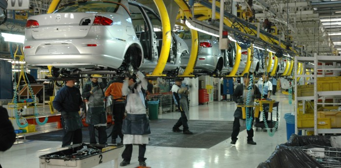 La industria automotriz prepara el regreso de la producción