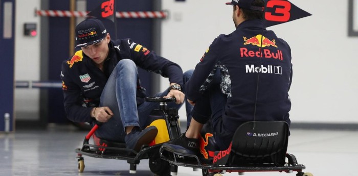Desopilante desafío de Crazy Kart entre Ricciardo y Verstappen