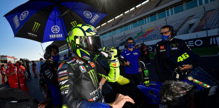 La emotiva despedida de Rossi del equipo oficial Yamaha