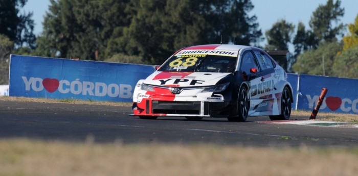 Santero avanzó y ganó la carrera clasificatoria en Paraná