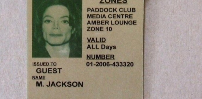 Subastan una credencial  VIP de F1 de  Michael Jackson  