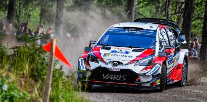 Tanak lidera apremiado por Ostberg en Finlandia