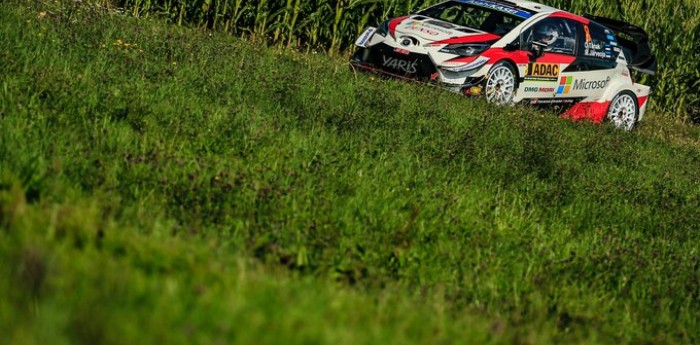 Tanak sigue al frente en Alemania pero Neuville lo presiona