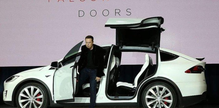 Tesla proyecta una fábrica en China para producir 500 mil autos