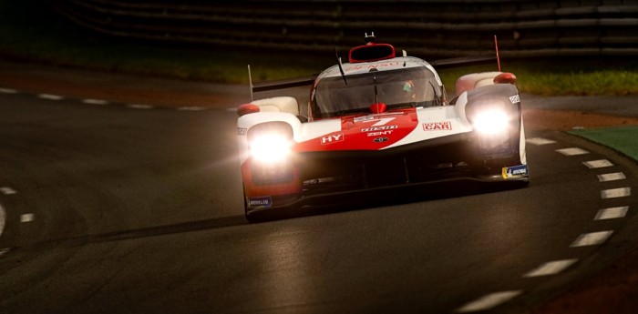 Llegó la noche y López ya está al mando del Toyota N°7 en Le Mans