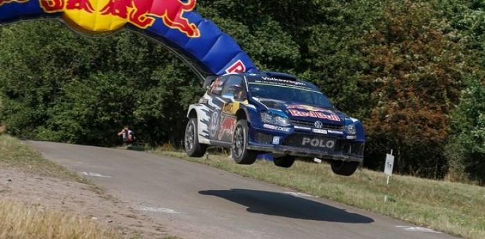 Ogier ganó y se acerca al tri