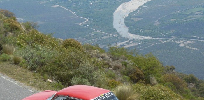 Manuel Urrea lidera el XV Gran Premio Argentino Histórico