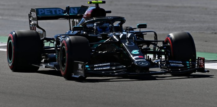 Mercedes siempre adelante en Silverstone