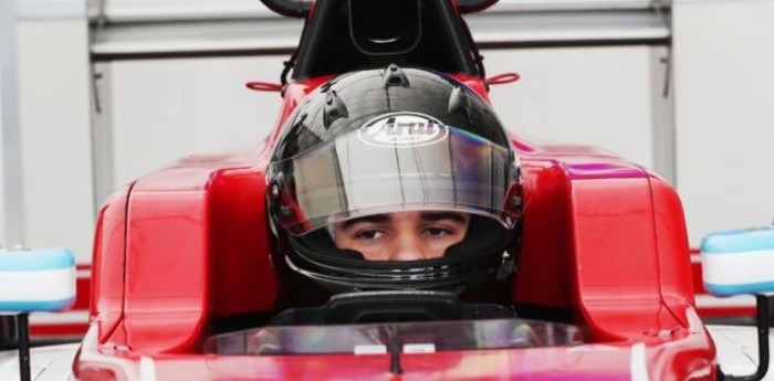 Buen debut de Nico Varrone en la Fórmula 3 Inglesa