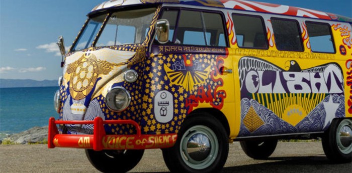 VW Light Bus un ícono de la cultura hippie que cumple 50 años