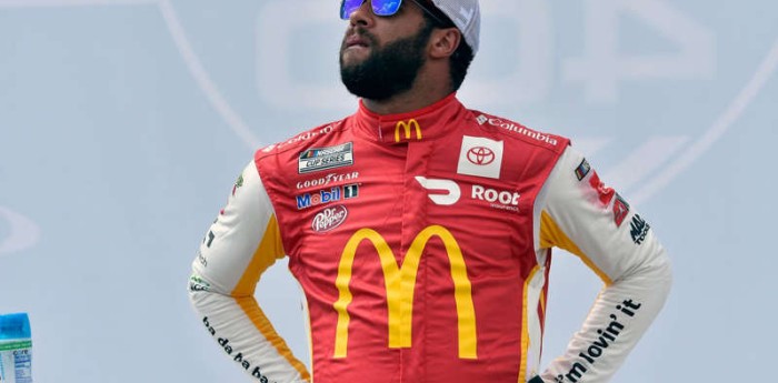 Fuerte piña en el Nascar