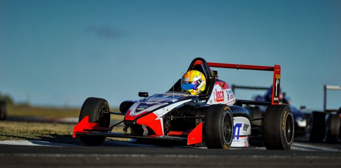 Barrio hizo doblete: también ganó en la Fórmula Renault 2.0