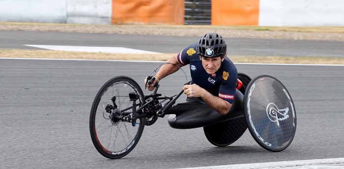 Operaron a Zanardi y está "muy grave"