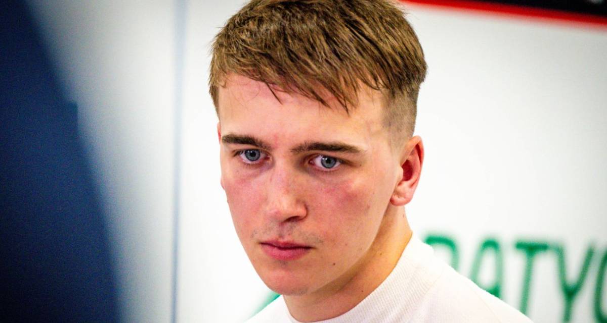 TCR South America: Tiago Pernía ya piensa en lo que viene tras el abandono cuando lideraba la primera carrera en Interlagos