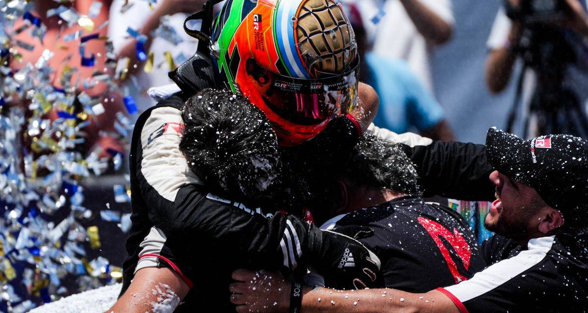 El divertido desafío entre Rossi y sus mecánicos en la definición del TC2000 en Junín